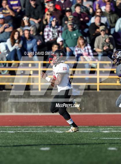 Thumbnail 1 in Hannibal @ Kearney (MSHSAA Class 4 Quarterfinal) photogallery.