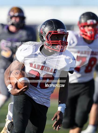 Thumbnail 2 in Hannibal @ Kearney (MSHSAA Class 4 Quarterfinal) photogallery.