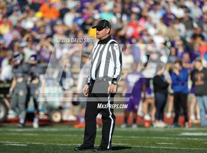 Thumbnail 2 in Hannibal @ Kearney (MSHSAA Class 4 Quarterfinal) photogallery.