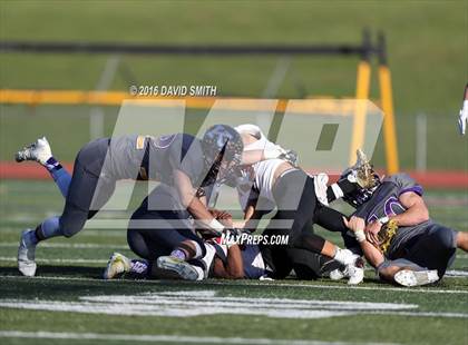 Thumbnail 3 in Hannibal @ Kearney (MSHSAA Class 4 Quarterfinal) photogallery.
