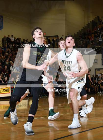 Thumbnail 3 in West Linn vs. Jesuit (Les Schwab Invitational) photogallery.