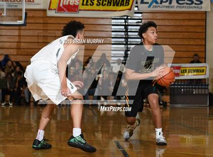 Thumbnail 3 in West Linn vs. Jesuit (Les Schwab Invitational) photogallery.