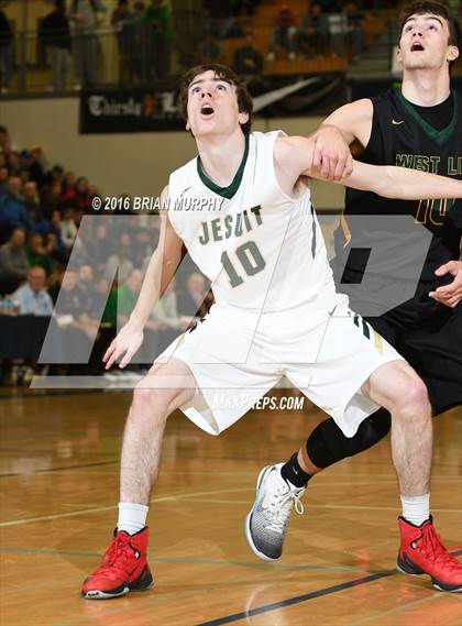 Thumbnail 1 in West Linn vs. Jesuit (Les Schwab Invitational) photogallery.