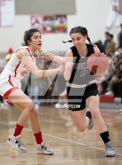 Thumbnail 2 in Tokay @ Lodi photogallery.