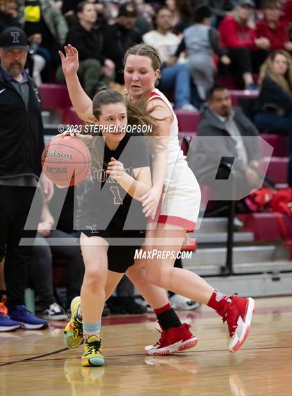 Thumbnail 1 in Tokay @ Lodi photogallery.