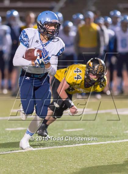 Thumbnail 3 in Ralston Valley vs. Arapahoe photogallery.