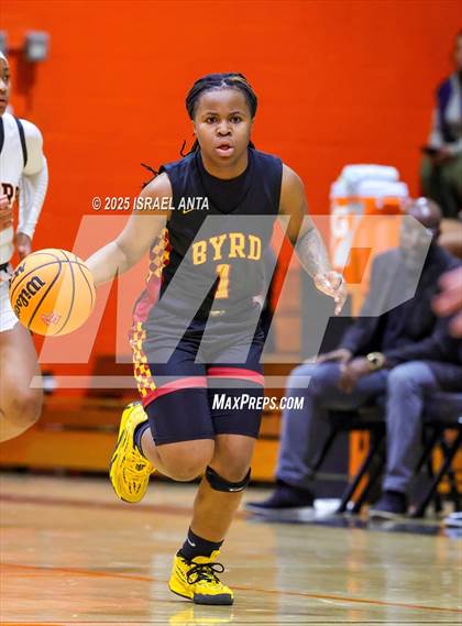 Thumbnail 2 in Douglas Byrd @ South View photogallery.