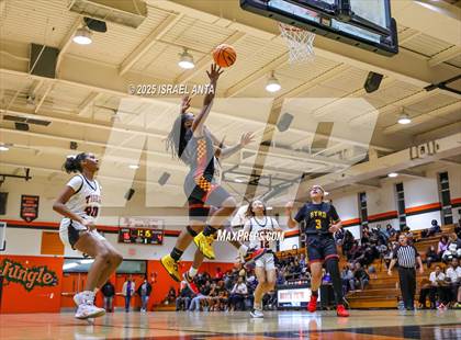 Thumbnail 2 in Douglas Byrd @ South View photogallery.