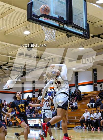 Thumbnail 2 in Douglas Byrd @ South View photogallery.