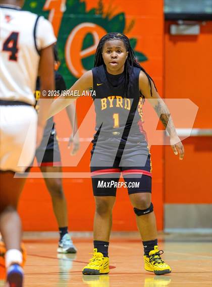Thumbnail 3 in Douglas Byrd @ South View photogallery.