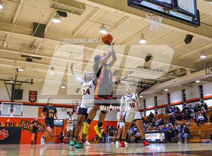 Thumbnail 2 in Douglas Byrd @ South View photogallery.
