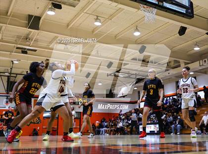 Thumbnail 1 in Douglas Byrd @ South View photogallery.