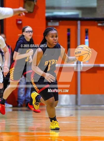 Thumbnail 1 in Douglas Byrd @ South View photogallery.