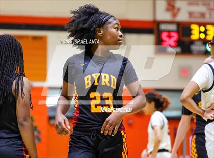Thumbnail 2 in Douglas Byrd @ South View photogallery.
