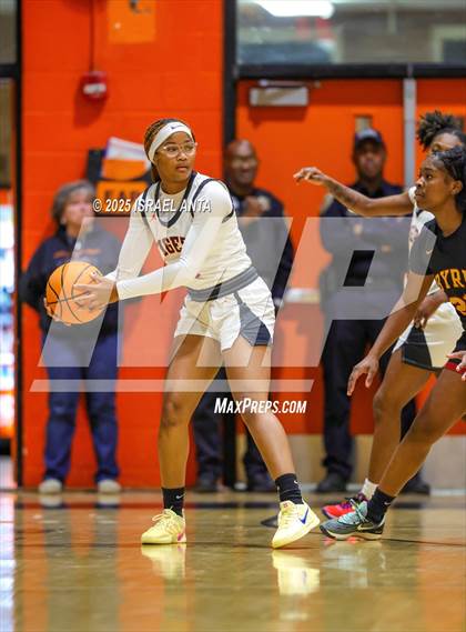 Thumbnail 3 in Douglas Byrd @ South View photogallery.
