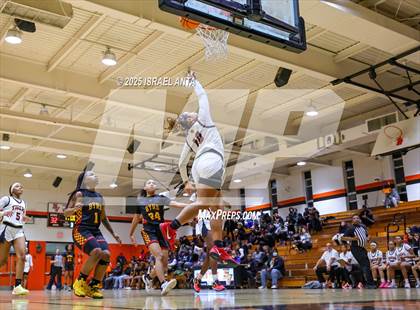 Thumbnail 1 in Douglas Byrd @ South View photogallery.