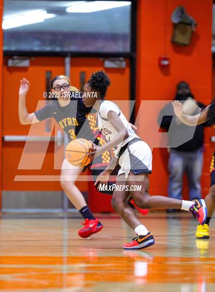 Thumbnail 1 in Douglas Byrd @ South View photogallery.