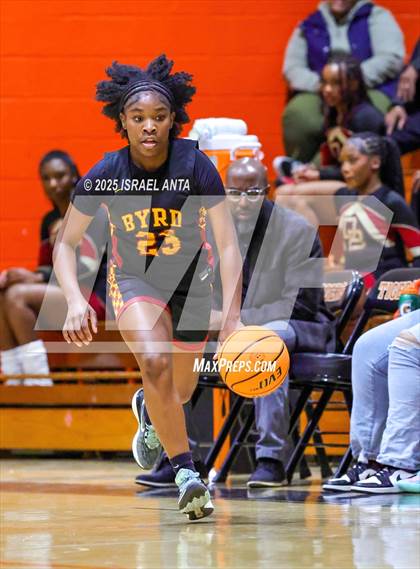 Thumbnail 3 in Douglas Byrd @ South View photogallery.