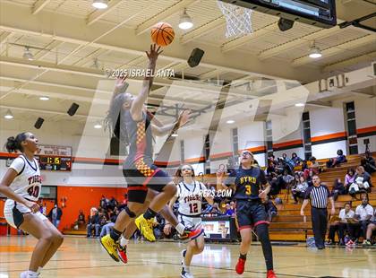 Thumbnail 1 in Douglas Byrd @ South View photogallery.