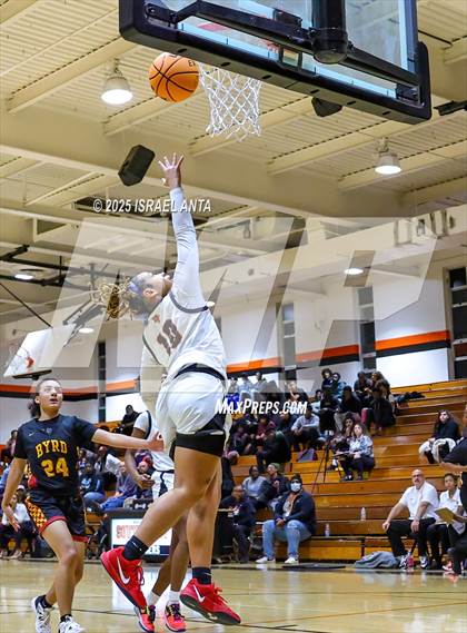 Thumbnail 1 in Douglas Byrd @ South View photogallery.
