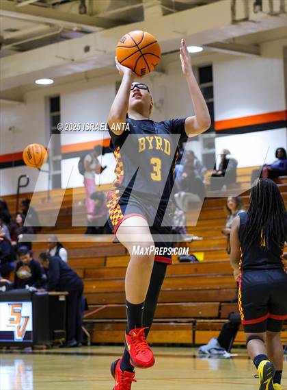 Thumbnail 2 in Douglas Byrd @ South View photogallery.