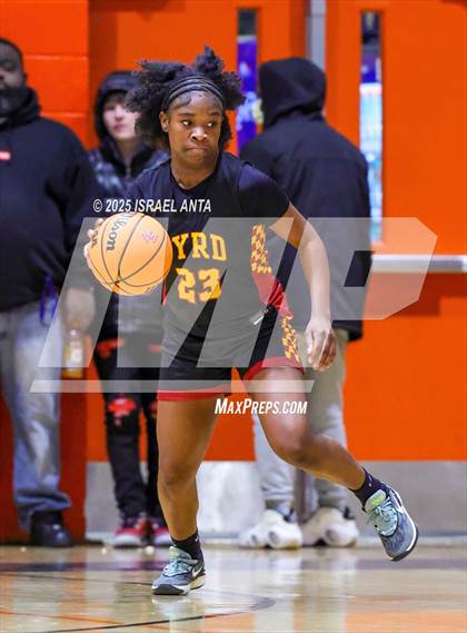Thumbnail 2 in Douglas Byrd @ South View photogallery.