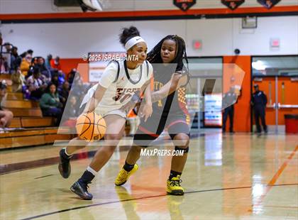 Thumbnail 1 in Douglas Byrd @ South View photogallery.
