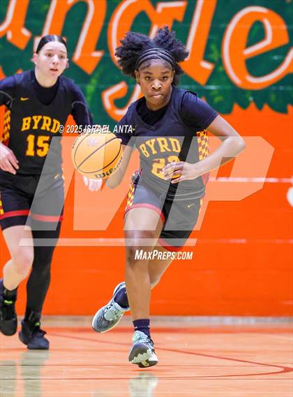 Thumbnail 3 in Douglas Byrd @ South View photogallery.