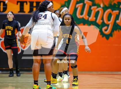 Thumbnail 2 in Douglas Byrd @ South View photogallery.