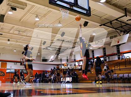 Thumbnail 3 in Douglas Byrd @ South View photogallery.