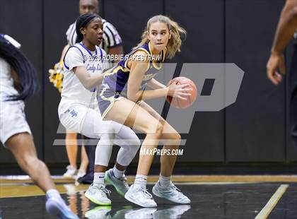 Thumbnail 2 in Tyler @ Highland Park (UIL 5A D1 Area Playoff) photogallery.