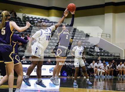 Thumbnail 3 in Tyler @ Highland Park (UIL 5A D1 Area Playoff) photogallery.