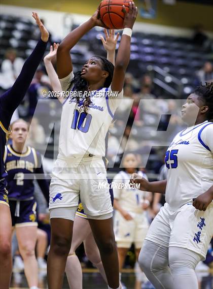 Thumbnail 3 in Tyler @ Highland Park (UIL 5A D1 Area Playoff) photogallery.