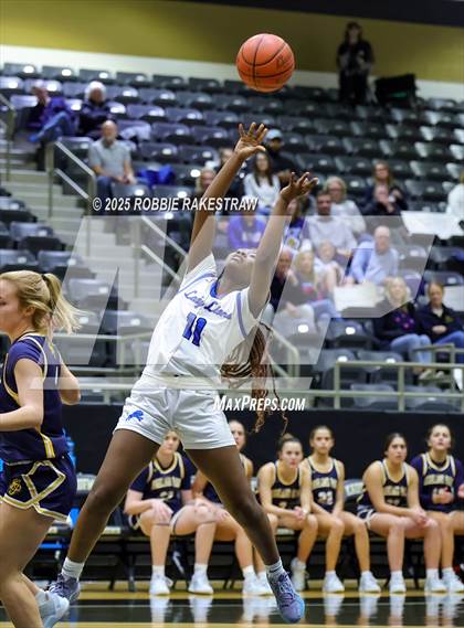 Thumbnail 1 in Tyler @ Highland Park (UIL 5A D1 Area Playoff) photogallery.