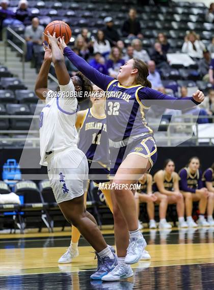 Thumbnail 1 in Tyler @ Highland Park (UIL 5A D1 Area Playoff) photogallery.