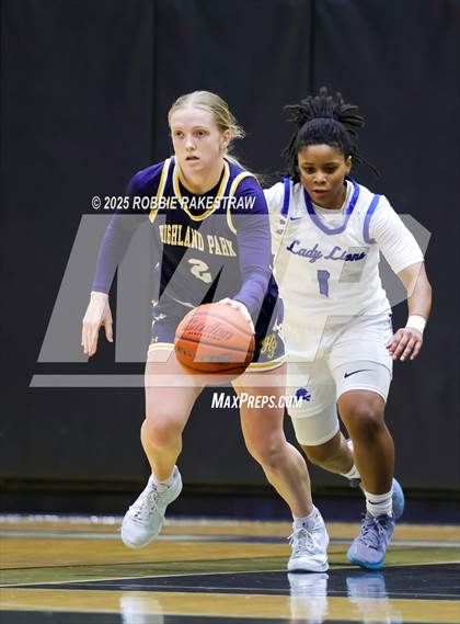 Thumbnail 1 in Tyler @ Highland Park (UIL 5A D1 Area Playoff) photogallery.
