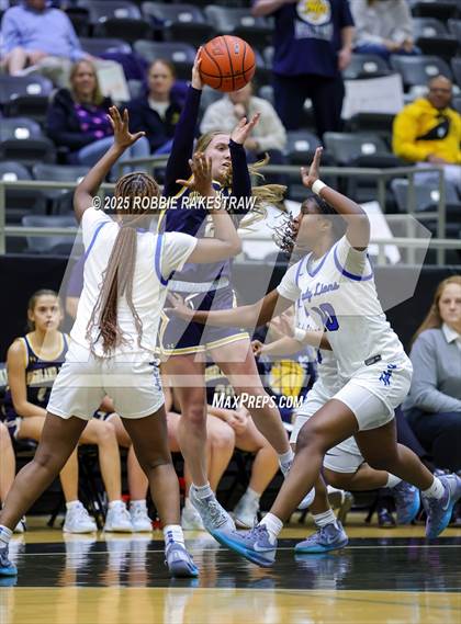 Thumbnail 3 in Tyler @ Highland Park (UIL 5A D1 Area Playoff) photogallery.