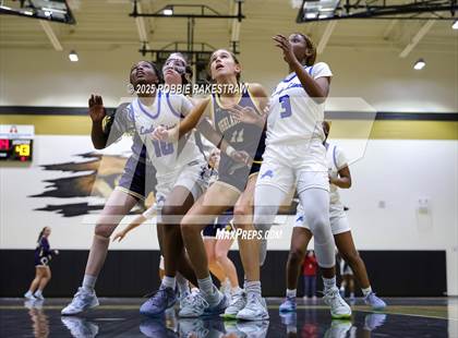 Thumbnail 1 in Tyler @ Highland Park (UIL 5A D1 Area Playoff) photogallery.