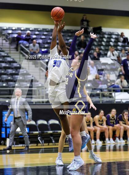 Thumbnail 1 in Tyler @ Highland Park (UIL 5A D1 Area Playoff) photogallery.