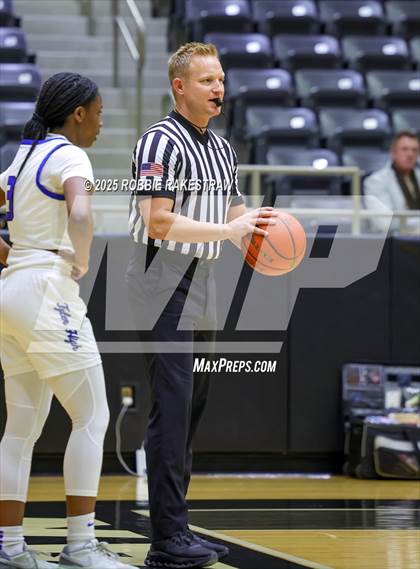 Thumbnail 3 in Tyler @ Highland Park (UIL 5A D1 Area Playoff) photogallery.