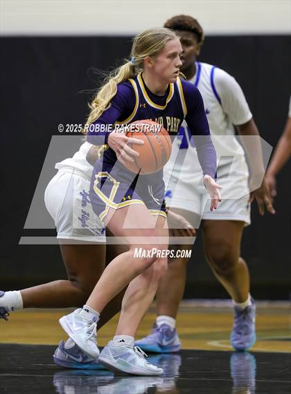 Thumbnail 1 in Tyler @ Highland Park (UIL 5A D1 Area Playoff) photogallery.