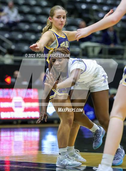 Thumbnail 2 in Tyler @ Highland Park (UIL 5A D1 Area Playoff) photogallery.