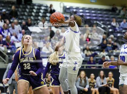 Thumbnail 1 in Tyler @ Highland Park (UIL 5A D1 Area Playoff) photogallery.