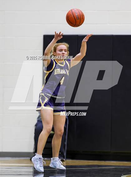 Thumbnail 1 in Tyler @ Highland Park (UIL 5A D1 Area Playoff) photogallery.