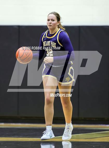 Thumbnail 3 in Tyler @ Highland Park (UIL 5A D1 Area Playoff) photogallery.