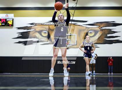 Thumbnail 2 in Tyler @ Highland Park (UIL 5A D1 Area Playoff) photogallery.