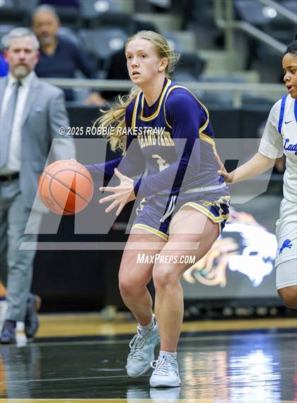 Thumbnail 3 in Tyler @ Highland Park (UIL 5A D1 Area Playoff) photogallery.