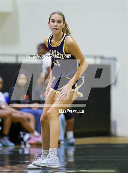 Thumbnail 3 in Tyler @ Highland Park (UIL 5A D1 Area Playoff) photogallery.
