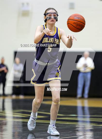 Thumbnail 2 in Tyler @ Highland Park (UIL 5A D1 Area Playoff) photogallery.