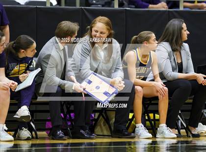 Thumbnail 3 in Tyler @ Highland Park (UIL 5A D1 Area Playoff) photogallery.